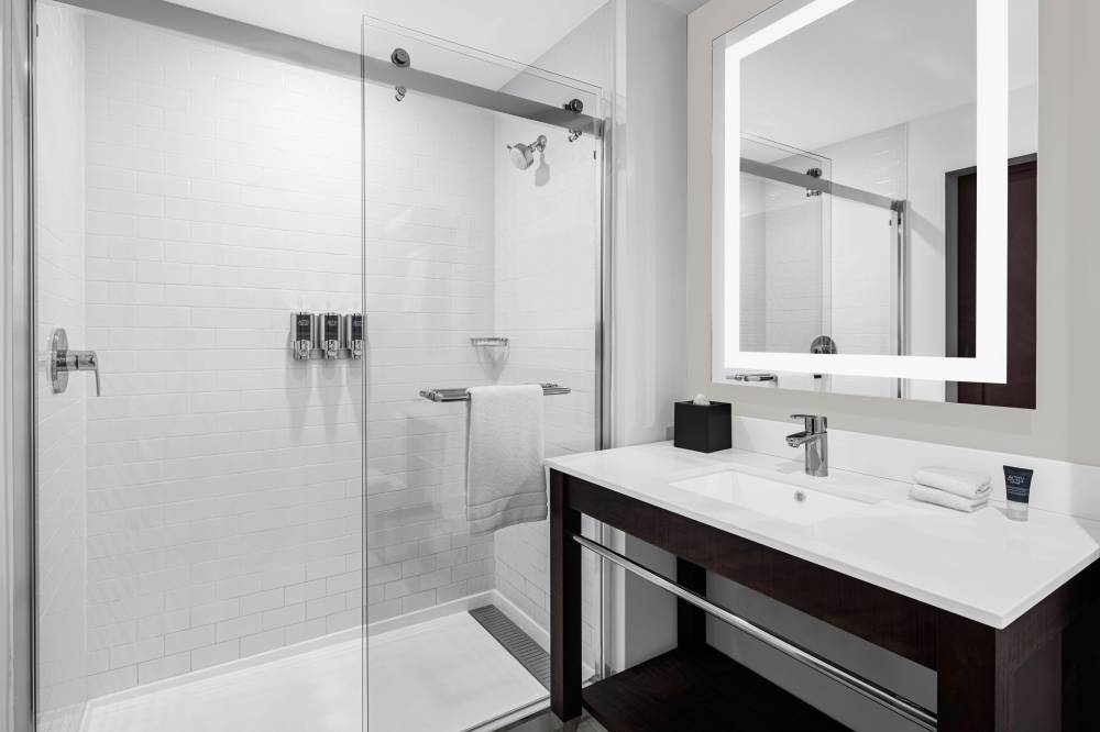 Four Points By Sheraton Flushing 2